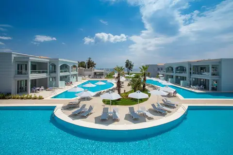 Blue Lagoon Queen in Καλύβες Πολυγύρου