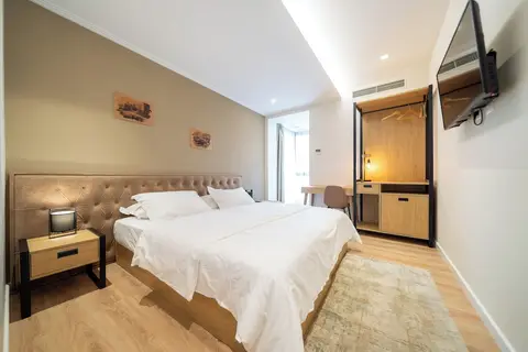 Merko Hotel in Berat — foto 14