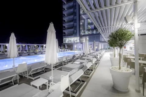 Radisson Blu Hotel, Larnaca in Larnaca — foto 21