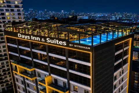 Days Inn & Suites by Wyndham Esenyurt in Fatih, foto 2