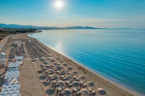 Blue Lagoon Queen in Καλύβες Πολυγύρου — foto 3