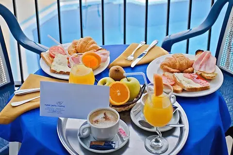 Apartamentos Perla Marina in Nerja — foto 2