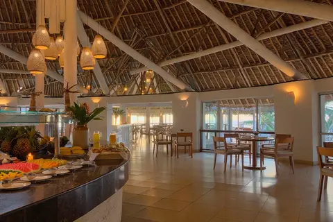 Diamonds Leisure Beach & Golf Resort in Diani Beach — foto 21