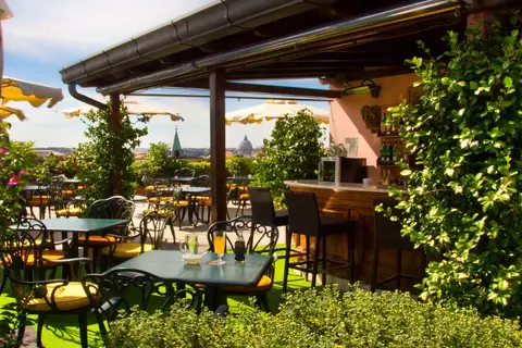 The Marcella Royal Hotel - Rooftop Garden in Rome — foto 4