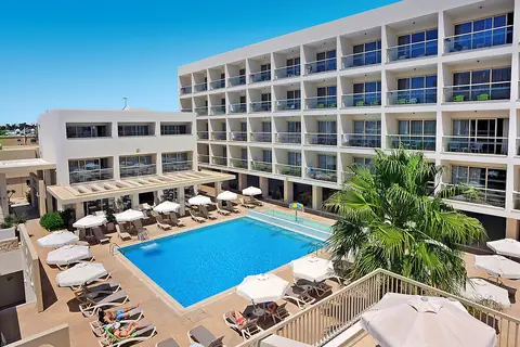Nelia Gardens Hotel in Ayia Napa — foto 5