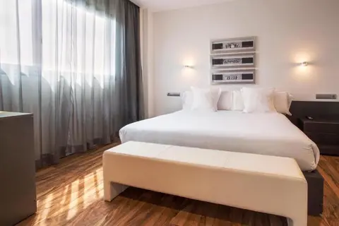 Hotel Táctica in Paterna — foto 8