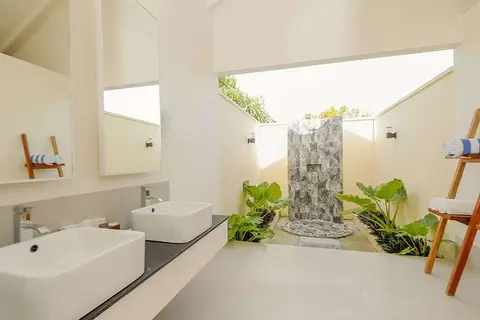 Hondaafushi Island Resort in Dhaalu Atoll — foto 11