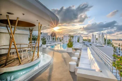 Dream South Beach in Miami Beach