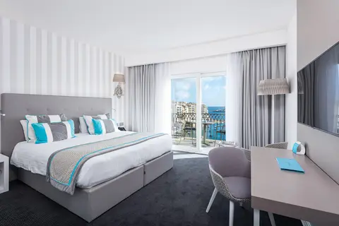 Hotel Juliani in San Ġiljan — foto 28