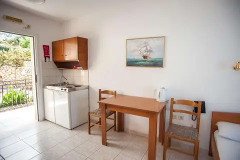 Agathaggelos Studios in Βλαχάτα — foto 5