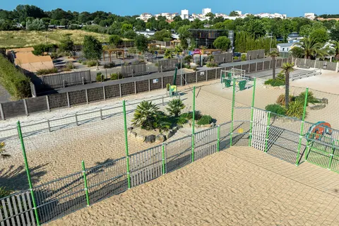 Camping Le Domaine Du Clarys foto 24