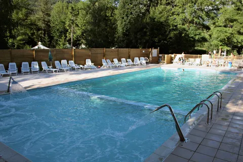 Camping Château De Rochetaillée foto 15