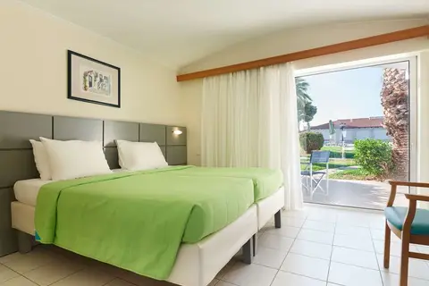 Kinetta Beach Resort & Spa in Κινέτα — foto 5