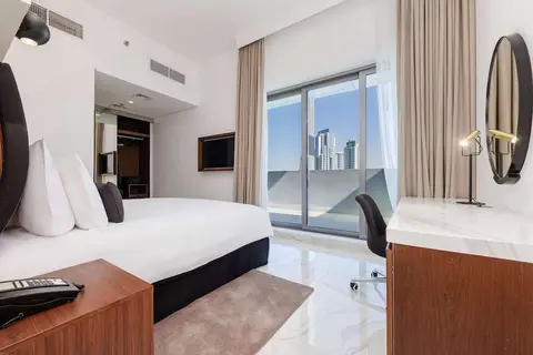 Holiday Inn Dubai Village Circle in Avalon hotel — foto 4