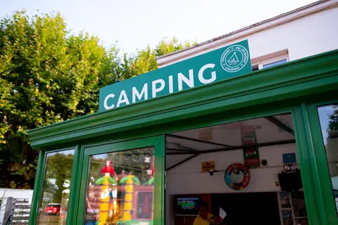 Camping De Thoissey in Saint-Didier-sur-Chalaronne — foto 7
