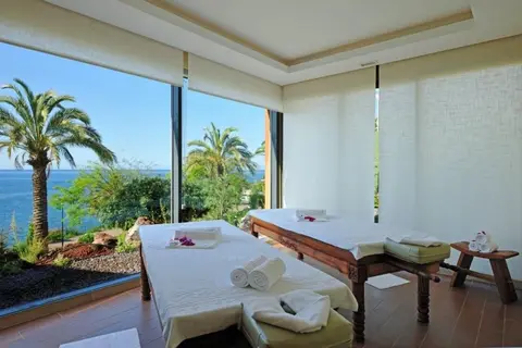 Pestana Promenade in Funchal — foto 12