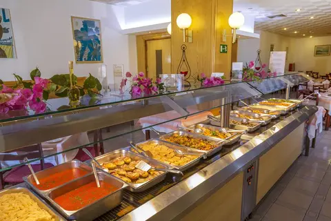 Hotel Blue Horizon Beach Resort in Ιαλυσός — foto 10