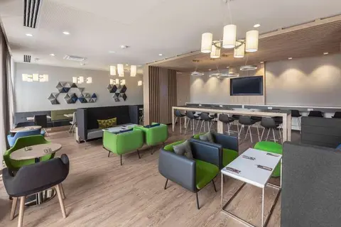 Holiday Inn Express Munich - City East in München — foto 7