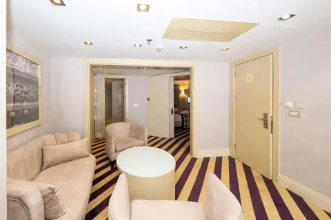 Taxim Hill Hotel in Beyoğlu — foto 17