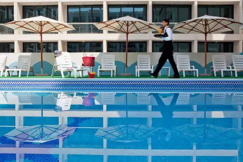 Golden Sands 3 Hotel Apartments in Dubai — foto 3