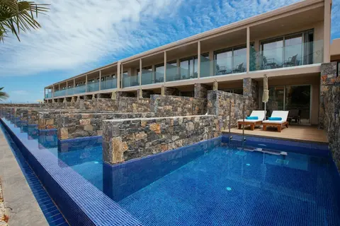 Aphrodite Beach Club in Δημοτική Ενότητα Γουβών — foto 25