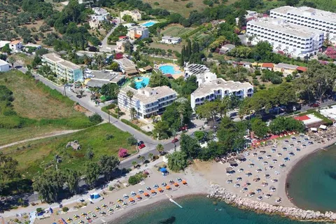 Theodorou Beach foto 3