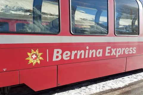 16-daagse rondreis per trein Glacier Express, Milaan en München in stijl foto 15