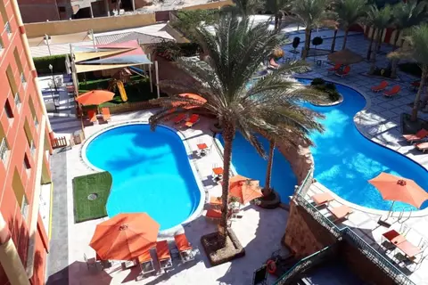 Sun And Sea Hotel in Al Hadaba
