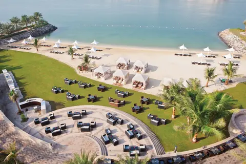 Traders Hotel Qaryat Al Beri in ربدان