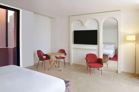 Doubletree By Hilton Ben Guerir Hotel & Residences in Ben Guerir, foto 5