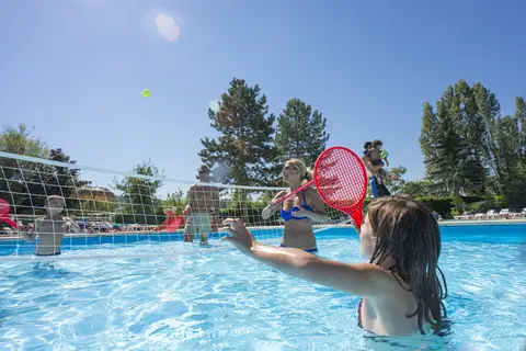 Camping Les Rives De Condrieu in Condrieu — foto 5