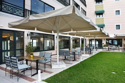 Zeus Essence Ramada by Wyndham Athens in Nea Makri Municipal Unit, foto 7