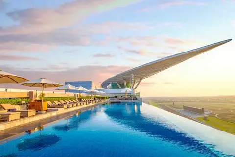 The Meydan Hotel in Dubai — foto 7