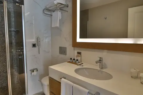 Bof Hotels Ceo Suites Atasehir in Fatih — foto 17
