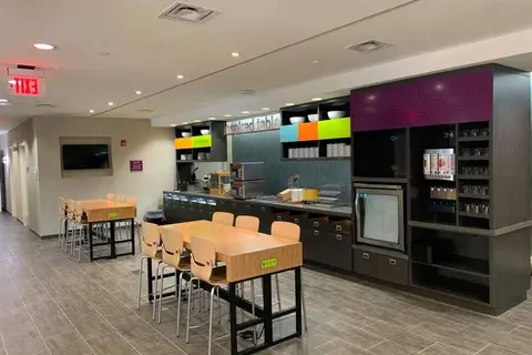 Home2 Suites by Hilton Newark Airport in Newark — foto 11