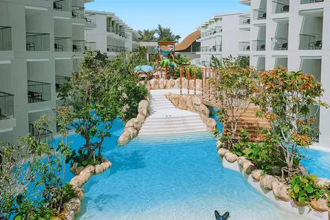 Phuket Emerald Beach Resort in ตำบลกะรน — foto 5