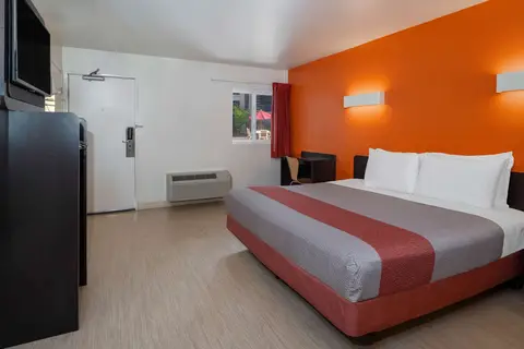 Motel 6 Anaheim Maingate in Anaheim, foto 4