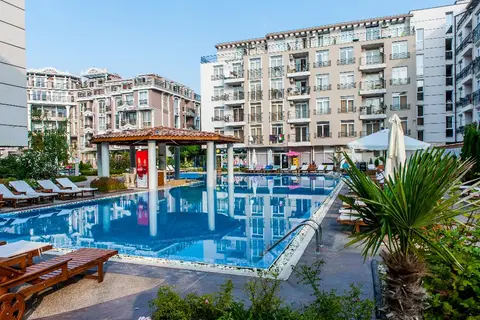 Dawn Park in Sunny Beach — foto 22