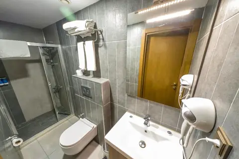 Istanbul Airport Express Plus Hotel in Küçükçekmece, foto 18