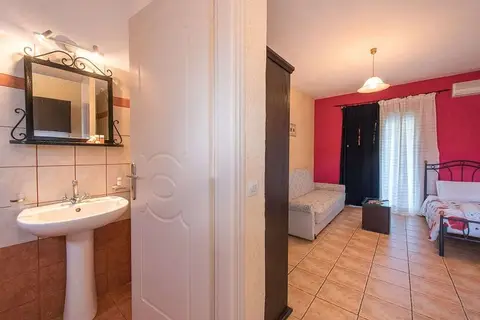 Pansion Porto Tsi Ostrias in Keri Lake — foto 6