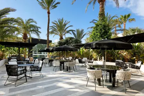 Ushuaïa Ibiza Beach Hotel & The Unexpected Ibiza Hotel in Sant Josep de sa Talaia — foto 27