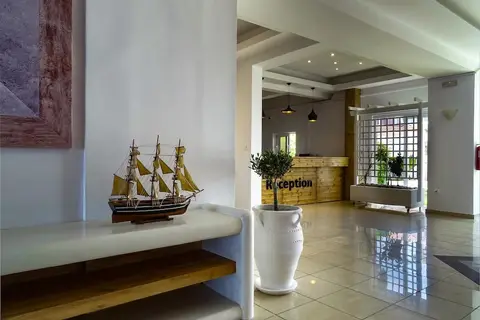 Lido Star Hotel in Faliraki — foto 30