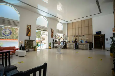 Elysees Dream Beach Hotel in Hurghada — foto 17