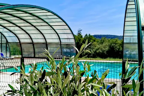 Camping Du Bois De Reveuge in Huanne-Montmartin — foto 31
