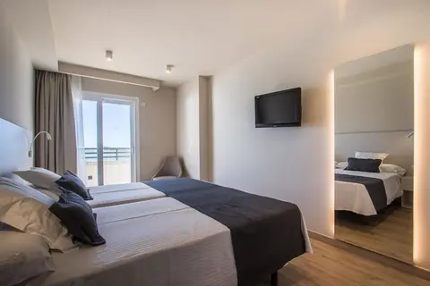 Hotel Les Dunes Comodoro in Alicante — foto 20