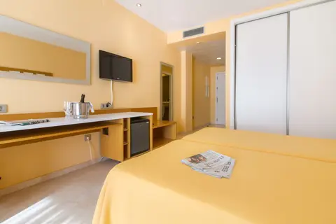Hotel Mediterraneo Benidorm in Alicante — foto 22