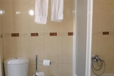 Grande Pensão Residencial Alcobia in Almada — foto 20