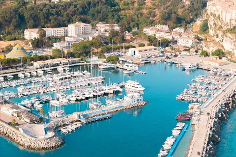 ananea Tropea Yachting Resort in Rome, foto 10
