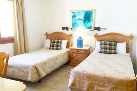 Beverly Hills Suites in Arona — foto 4