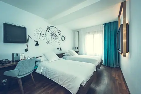 Bernina Hotel Geneve in Genève — foto 11